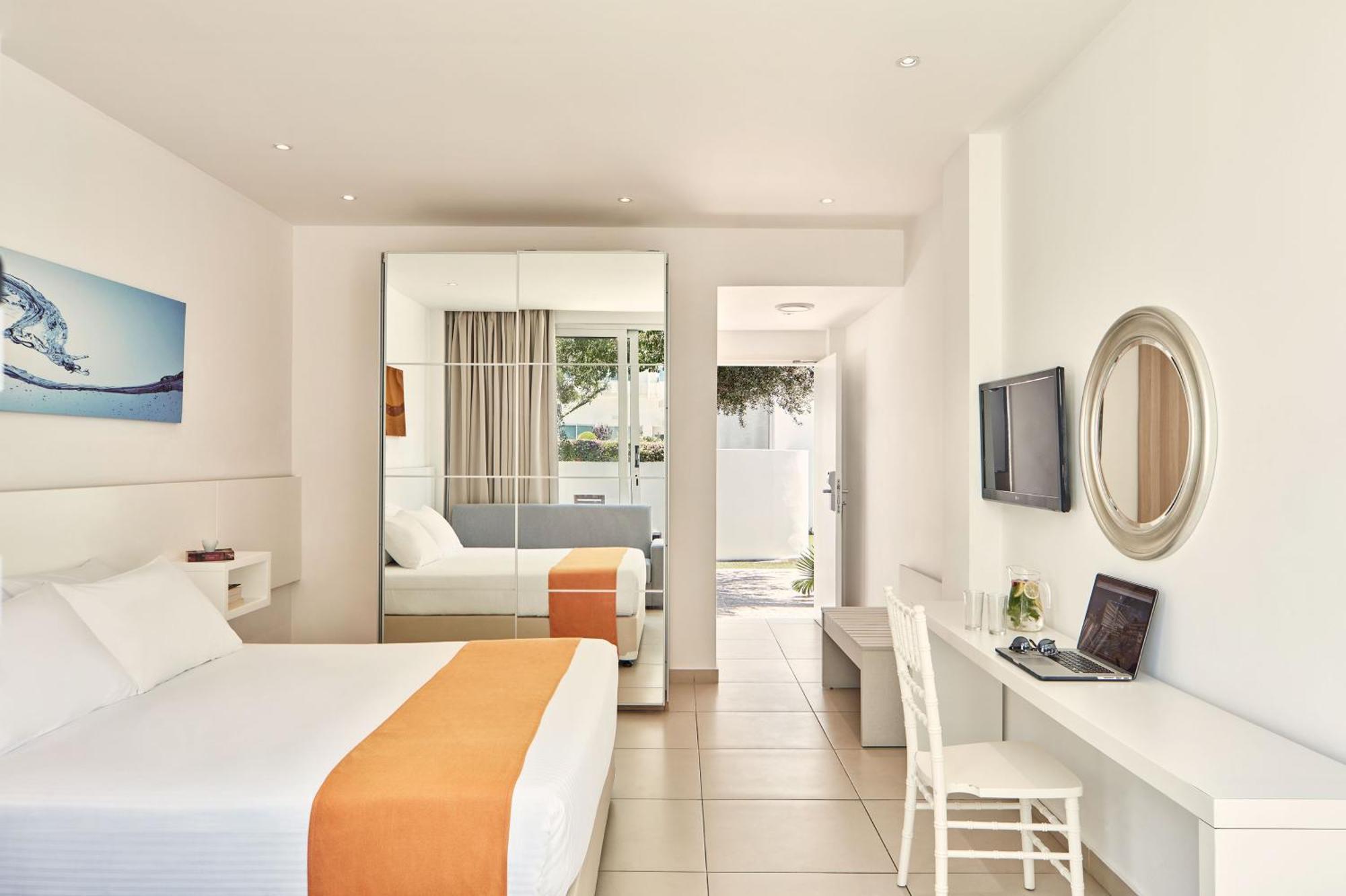 Atlantica Sancta Napa Hotel Ayia Napa Luaran gambar